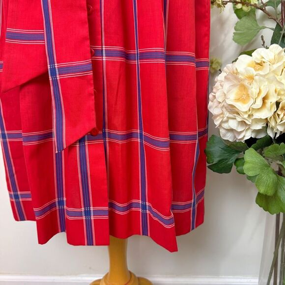 Vintage 50s Serbin Petite Red & Navy Plaid Belted Button-Front Dress | Made in U - Picture 3 of 11